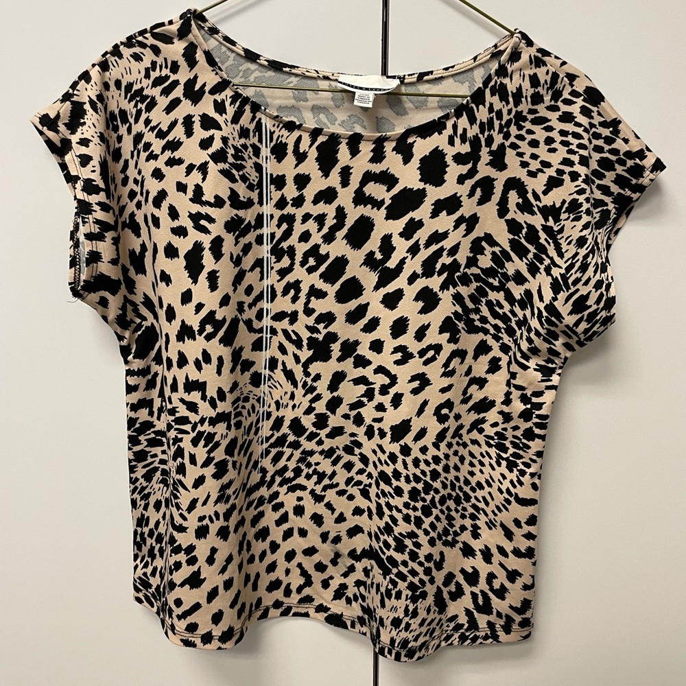 Jules & Leopold Tan and Black Animal Print Blouse